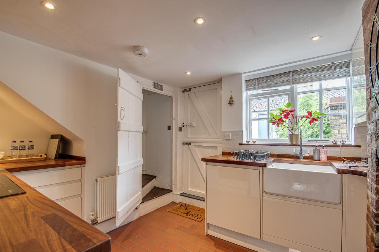Sweet & Cosy 10 Bridewell Cottage With Parking Available Upon Request Bury St. Edmunds المظهر الخارجي الصورة