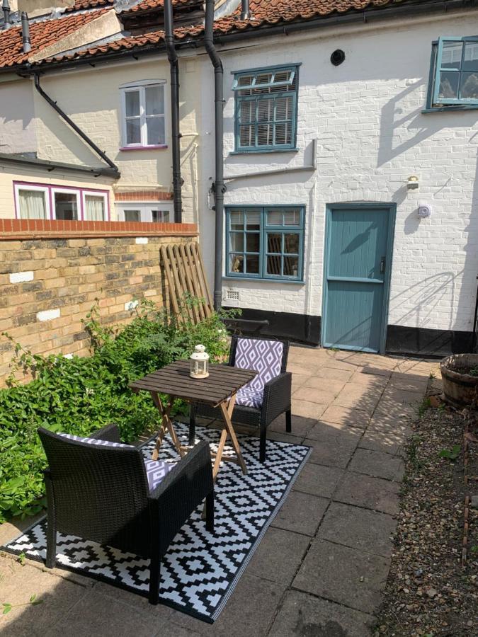 Sweet & Cosy 10 Bridewell Cottage With Parking Available Upon Request Bury St. Edmunds المظهر الخارجي الصورة