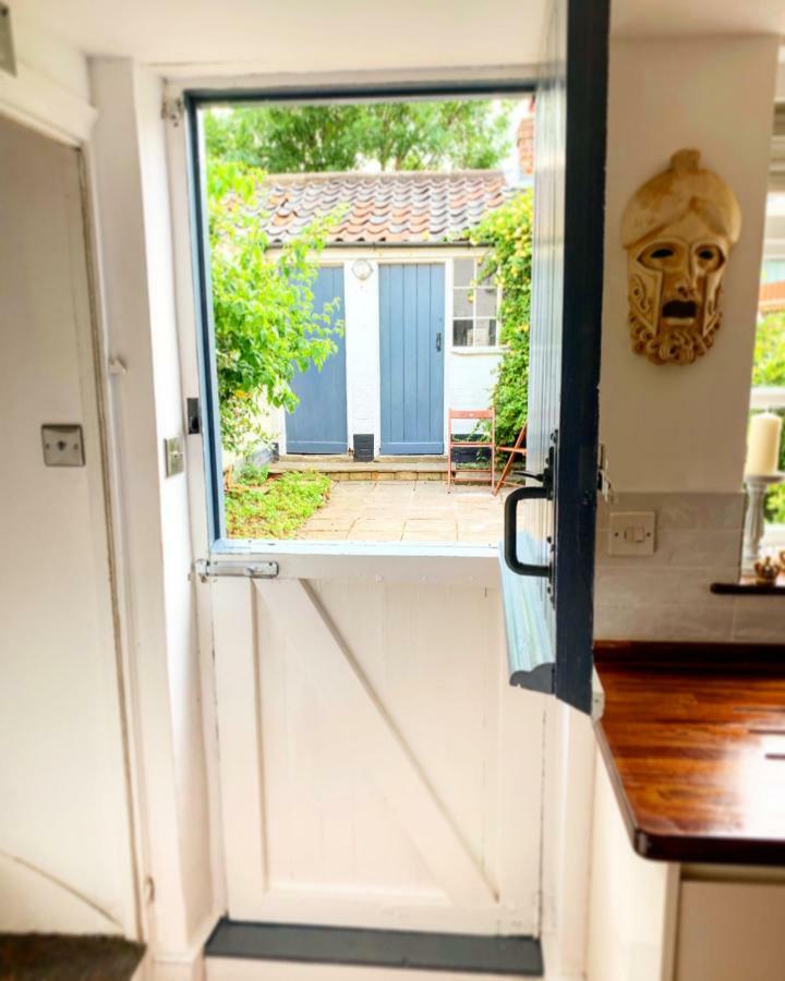 Sweet & Cosy 10 Bridewell Cottage With Parking Available Upon Request Bury St. Edmunds المظهر الخارجي الصورة