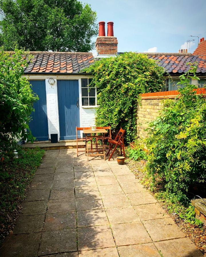 Sweet & Cosy 10 Bridewell Cottage With Parking Available Upon Request Bury St. Edmunds المظهر الخارجي الصورة